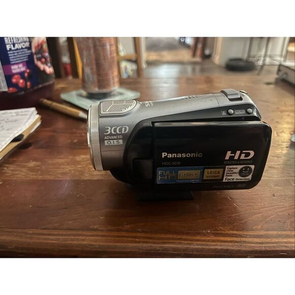Panasonic HD SD9 Camcorder good condition - Picture 6 of 7